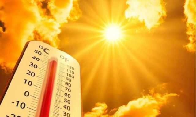 أجواءً شديدة الحرارة وهطول أمطار بالساعات المقبلة
