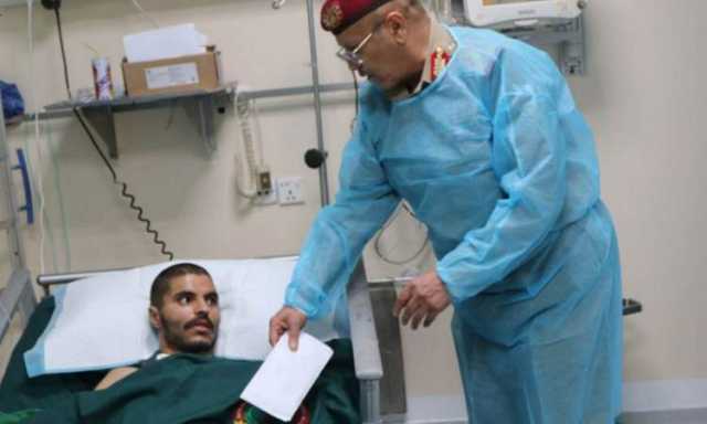 زيارة الجرحى والمرضى في المستشفى العسكري ومركز القلب بصنعاء