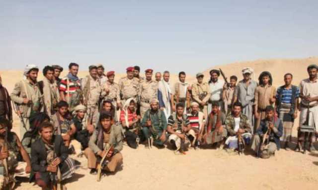 تفقد المرابطين في جبهة المزاريق بمحافظة الجوف