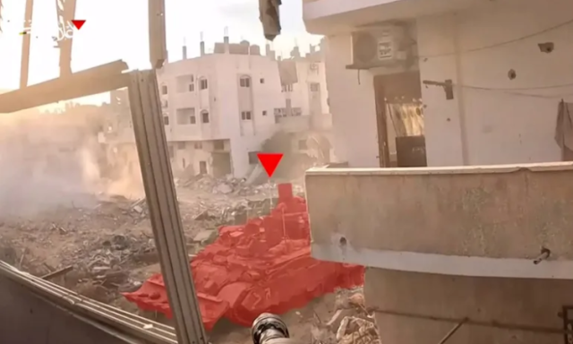 مصرع واصابة 10 جنود صهاينة بغزة