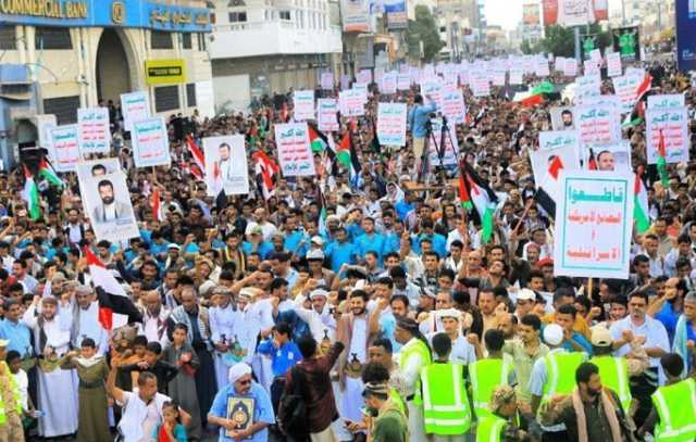 اليمنيون يجددون ثبات موقفهم مع غزة  واستعدادهم لمواجهة أي تصعيد