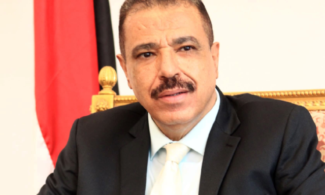 وزير الخارجية يندد بالإجراءات التعسفية التي فرضتها آلية الأمم المتحدة الجديدة
