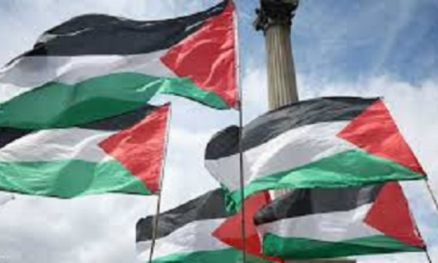 أكسيوس: نواب ديمقراطيون يحثون إدارة ترامب على الاعتراف بدولة فلسطينية