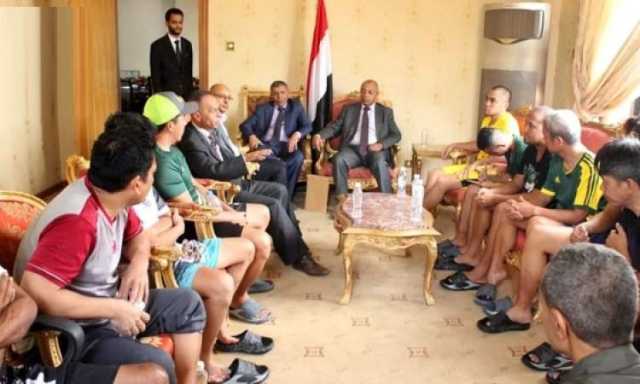  الخارجية تستضيف لقاءً إنسانياً مع طاقم سفينة إترنيتي سي وممثلي الفلبين والهند والصليب الأحمر