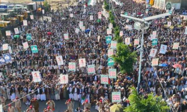 عمران.. مسيرات حاشدة في 131 ساحة تتويجاً لعامين من العطاء ووفاء لدماء الشهداء