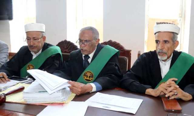 صنعاء : الاعدام لـ 3 متهمين وحبس 14 بتهمة التخابر مع العدوان