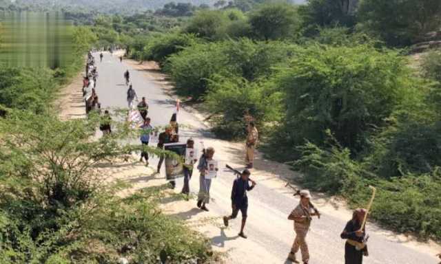 مسير ومناورة لخريجي دورات “طوفان الأقصى” في مبين بحجة