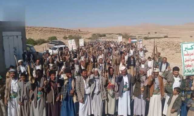 مسيرات ووقفات قبلية في عمران تأكيدًا على الجهوزية