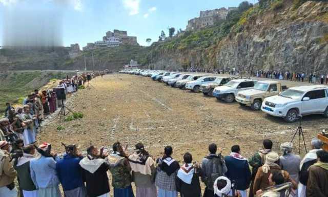 وقفة مسلحة لقبائل مديرية الجبين بريمة إعلانا للنفير في مواجهة الأعداء