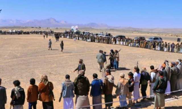 وقفة قبلية مسلحة في مديرية نهم إعلانًا لاستمرار التعبئة