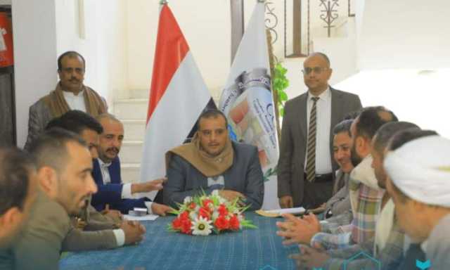 اجتماع يناقش أوضاع مصانع الاسفنج والبلاستيك