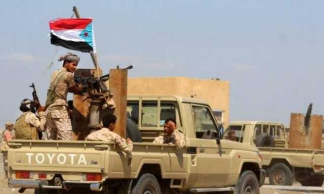 أبين.. مليشيا الانتقالي تداهم وتعتقل تعسفيا وتثير سخطا شعبيا