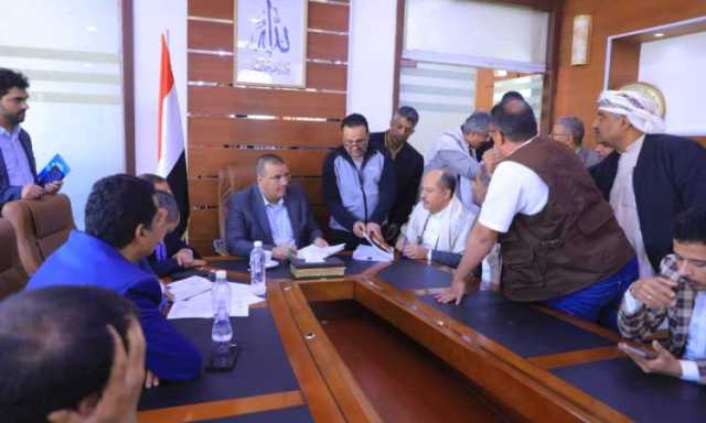 القائم بأعمال وزير الاقتصاد يلتقي المواطنين في اليوم المفتوح