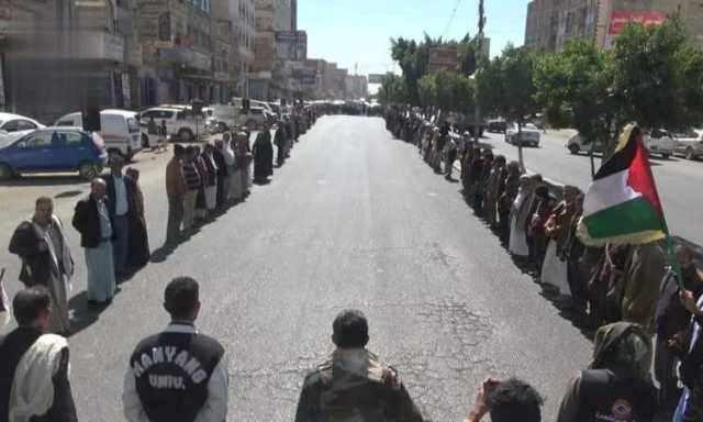 وقفة شعبية في مديرية الصافية وفاءً للشهداء ومباركة للإنجاز الأمني