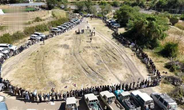 قبائل الشعر في إب تؤكد الجاهزية لمواجهة أي تصعيد