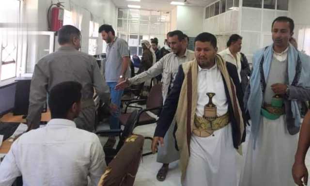 مدير عام هيئة المواصفات يطّلع على سير العمل بفرع الهيئة بتعز مدير عام هيئة المواصفات يطّلع على سير العمل بفرع الهيئة بتعز