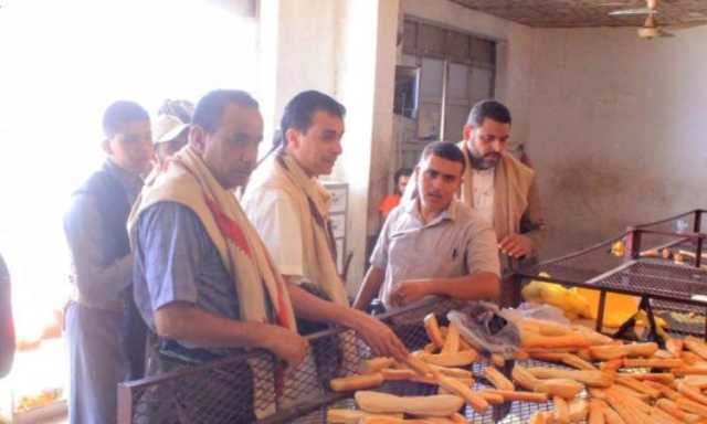 مكتب الاقتصاد بالحديدة يدشن حملة رقابة على الأسواق والمخابز بمديرية بيت الفقيه