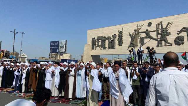 الصدر يحذر بايدن من “الزحف” نحو الشرق الأوسط