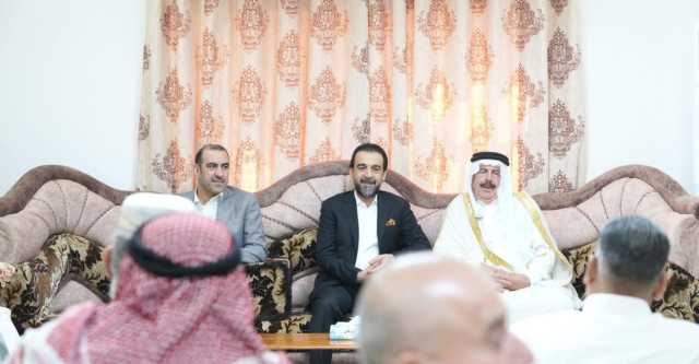 رئيس مجلس النواب يزور عددا من مضايف قضاء حديثة بالانبار (صور)