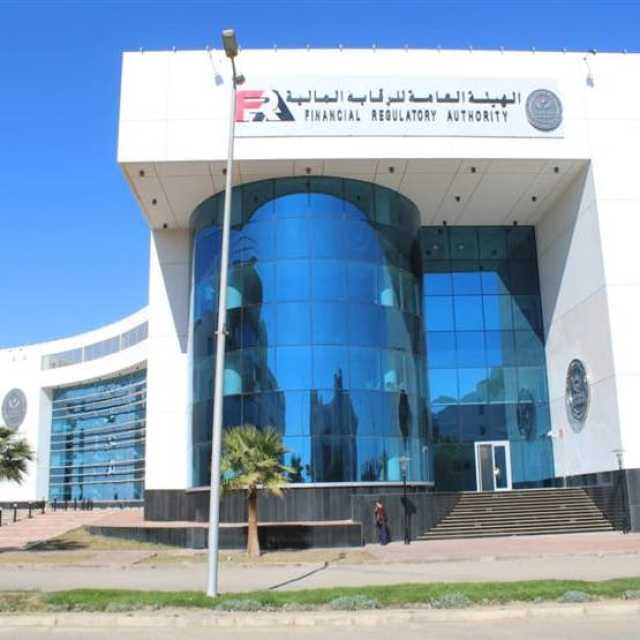 رئيس هذه الدولة يعلق سفر المسؤولين إلى الخارج لخفض الإنفاق