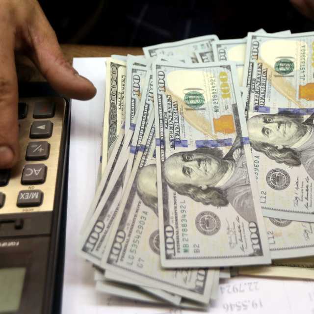أوكرانيا: فتح ممر مؤقت للسفن التجارية بالبحر الأسود خلال أيام