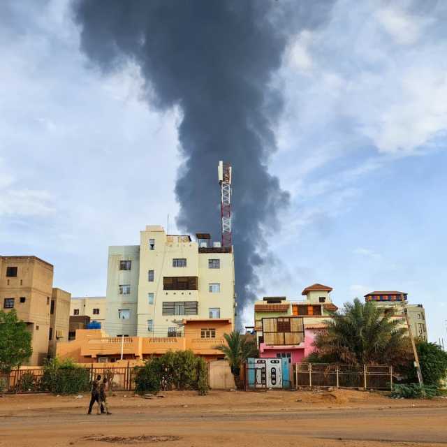 بعد معارك عنيفة.. هدوء حذر في الخرطوم