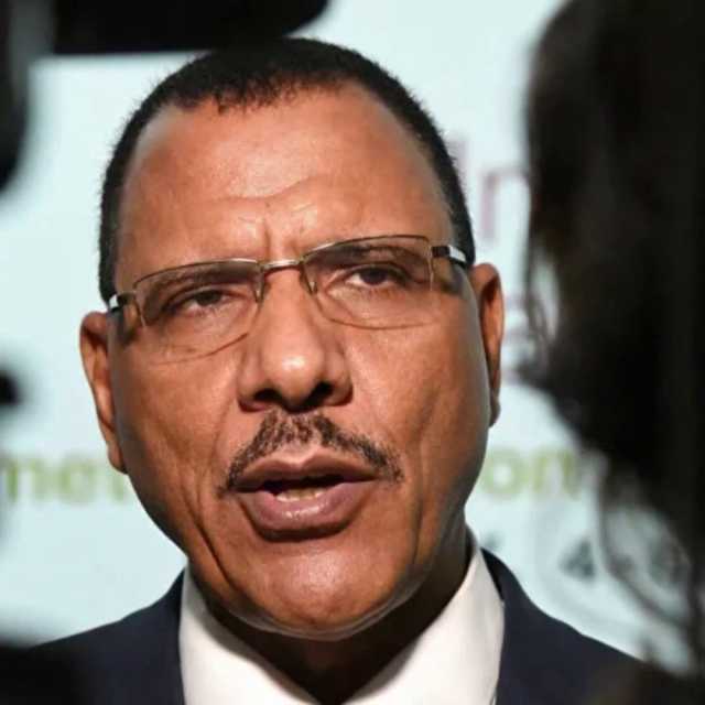 فرنسا ترفض التعليق على تفويض النيجر.. وتؤكد: بازوم الرئيس الشرعي