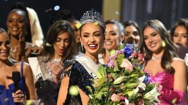 بالفيديو.. مسيرة روسية تضرب دبابة أوكرانية وتغرقها بطاقمها