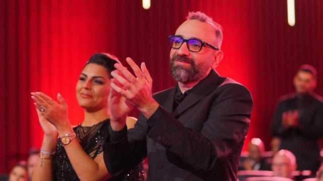 عمرو سلامة بعد عرض فيلم 60 جنيه: سعيد بإشادة يسرا