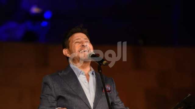 هاني شاكر يكشف عن موعد طرح أغنيته الجديدة «بلاد البخت»