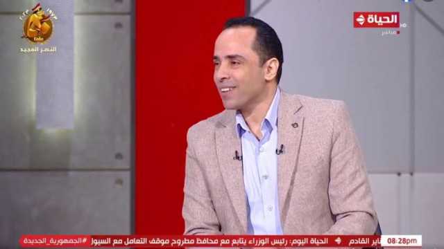 أستاذ قانون دستورى: نعيش مرحلة تحول ديمقراطي ونضج سياسي