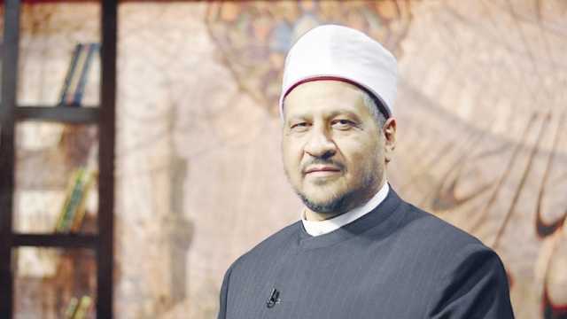 الدكتور مجدي عاشور يكتب.. علَّامة وعلَامة فارقة في هذا الزمان