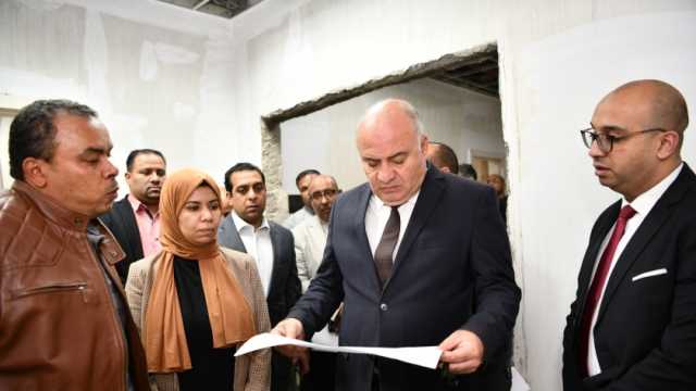 محافظ قنا: انتهاء أعمال إنشاء مستشفى قنا الجديدة مارس المقبل