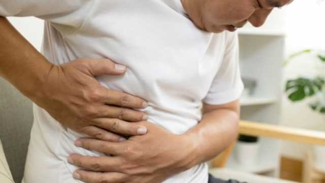 شكل بطن مريض الكبد قد تنذر بمضاعفات خطيرة.. إلى ماذا تشير؟