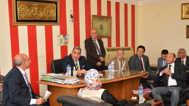 رئيس مصلحة الضرائب يوجه بسرعة مشكلات المواطنين وتقديم الدعم للممولين