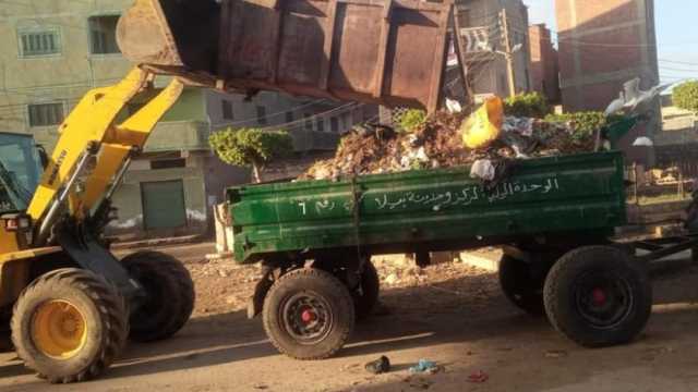 رئيس مركز بيلا بكفر الشيخ يتابع حملات التجميل والنظافة والإنارة بالمدينة