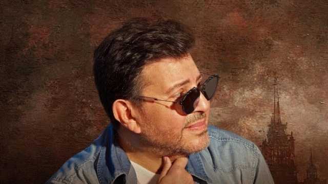 هاني شاكر يكشف عن بوستر أغنيته الجديدة