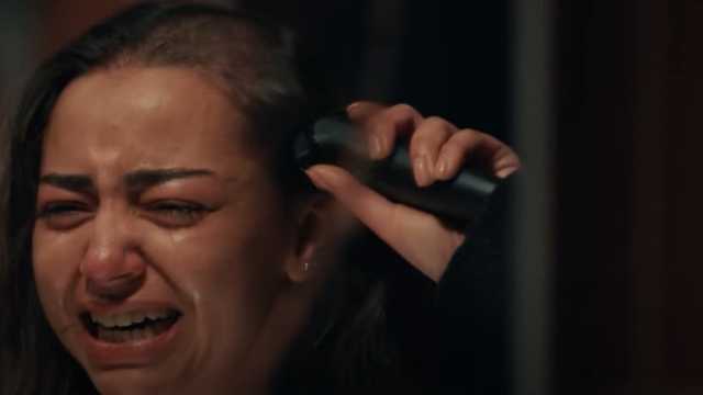 مفاجأة.. من قام بحلاقة شعر إلهام صفي الدين «زيرو» في مسلسل إمبراطورية ميم؟