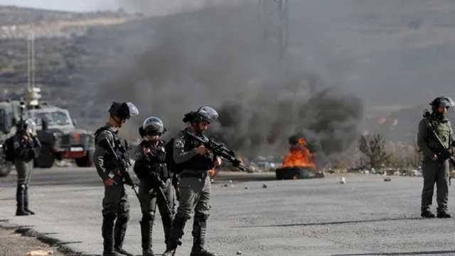 الاحتلال الإسرائيلي يعتقل 12 فلسطينيا في الضفة الغربية