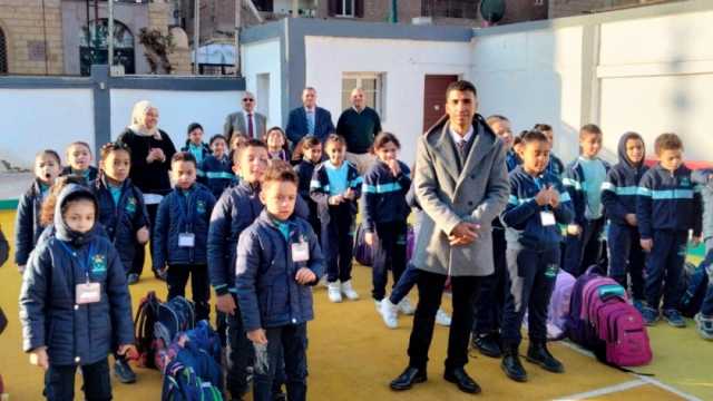 بدء الفصل الدراسي الثاني 2024 في بعض المحافظات.. يستمر 14 أسبوعا