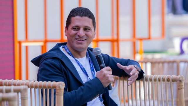«المتحدة» تطلق بود كاست «من أول الصفر» لـ عمرو منسي