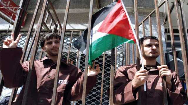 دعاء لأسرى فلسطين والنازحين في غزة: اللهم ردهم لديارهم ومسجدهم (فيديو)