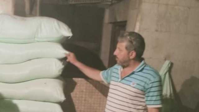 ضبط برغل وحمص وذرة صفراء مجهولة المصدر بأحد المصانع بالإسكندرية 