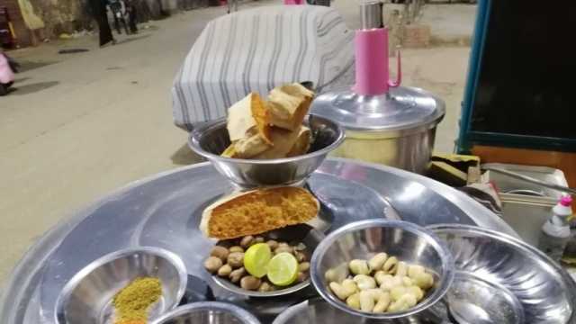 أشهر أطعمة الشتاء في الصعيد.. «الفول النابت بالخلطة» يتصدر القائمة