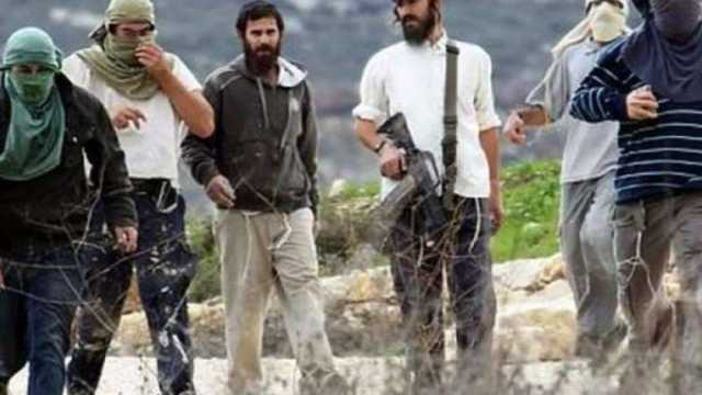 طرد 3 عائلات فلسطينية من أراضيها استمرارا لمسلسل التهجير القسري