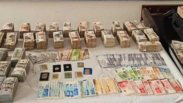ضبط 80 مليون جنيه بحوزة متهمين بالاتجار غير المشروع في النقد الأجنبي