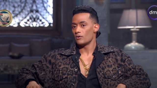 تنصيب محمد رمضان سفيرا للاتحاد الأفريقي لكرة القدم