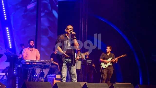 «يا حلولو» و«السهر والانبساط» جديد هشام عباس في مهرجان القلعة