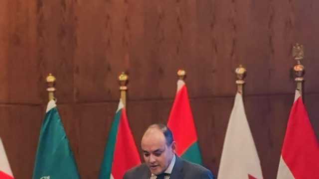 وزير التجارة يستعرض فرص الاستثمار المتاحة في مجالي التصنيع والتصدير