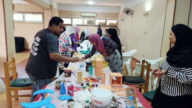 مديرية الشباب بالشرقية تنظم وررشة لتعليم «فن الديكوباج»